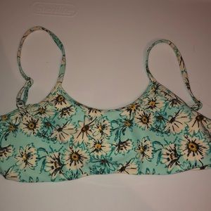 Billabong bikini top